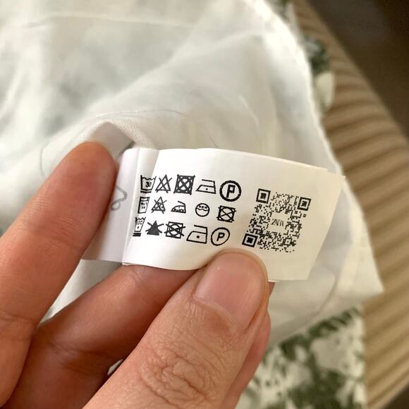 Zara V-neck Embroidered Eyelet Belted Mini Dress in White Green Floral - Picture 16 of 16